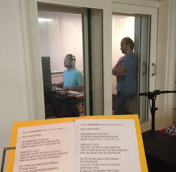 Ivete Sangalo entra em estúdio para gravação