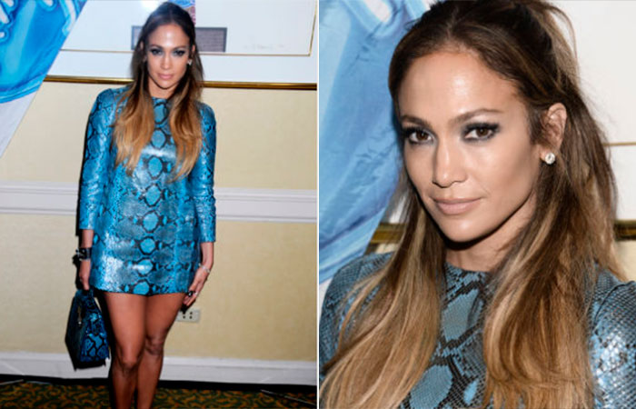  Jennifer Lopez para tudo com vestido curto em evento em Nova York 