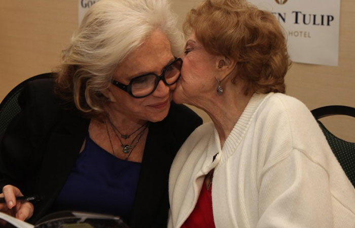 Fernanda Montenegro, Marieta Severo e Marília Pêra prestigiam lançamento de livro de Nathália Timberg