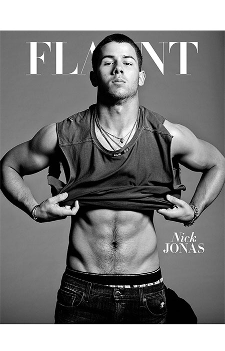  Nick Jonas mostra barriga trincada em capa de revista 