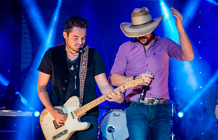 Fernando e Sorocaba fazem show emocionante em prol do Hospital do Câncer de Barretos