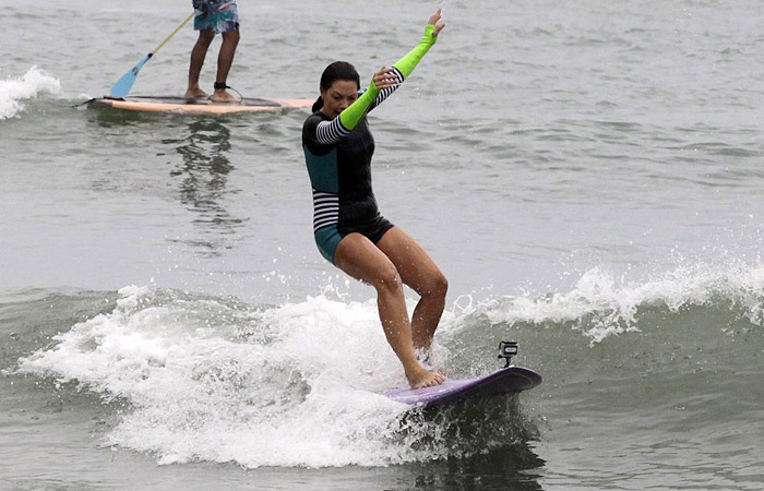  Angélica e Fabiula Nascimento gravam para o Estrelas na praia do Recreio