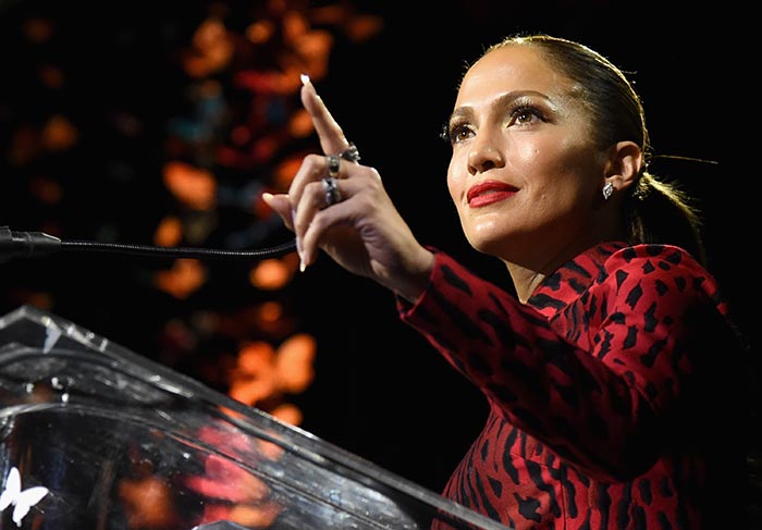 Jennifer Lopez relembra que roubou comida para não passar fome