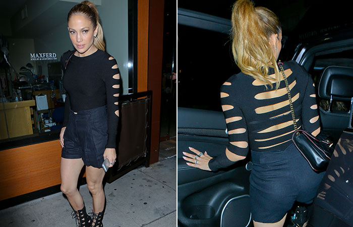 Jennifer Lopez usa look bem sexy para jantar em Beverly Hills