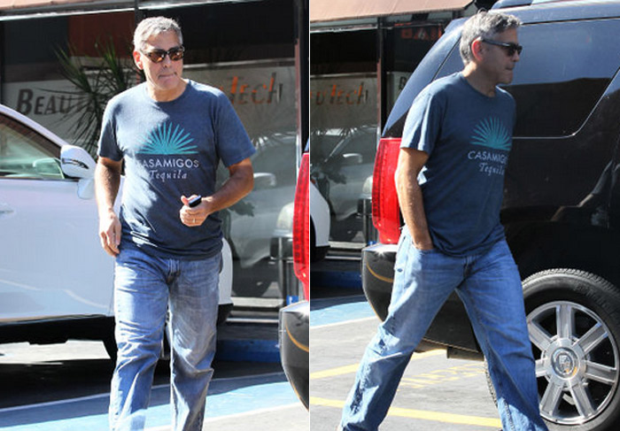  George Clooney usa camiseta de sua marca de tequila na Califórnia