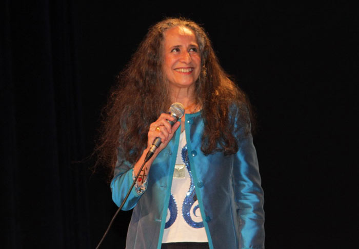 Astrid Fontenelle vai a show de Maria Bethânia, em São Paulo