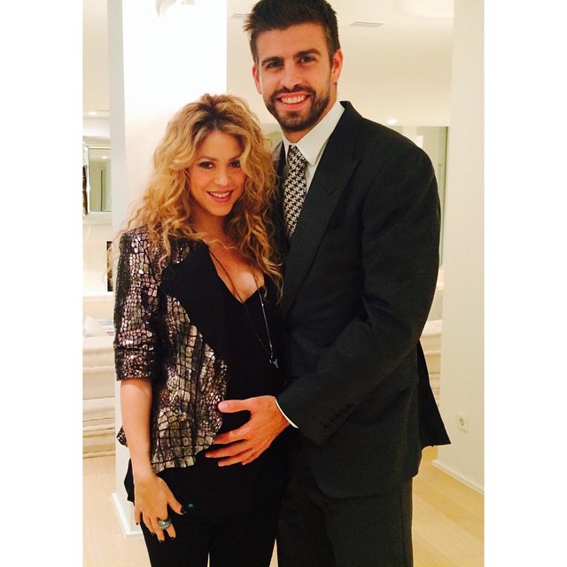 Shakira e Piqué vão juntos a evento em Barcelona