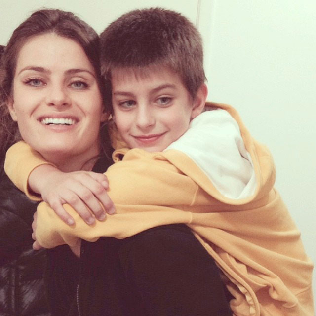  Isabelli Fontana comemora o aniversário do filho