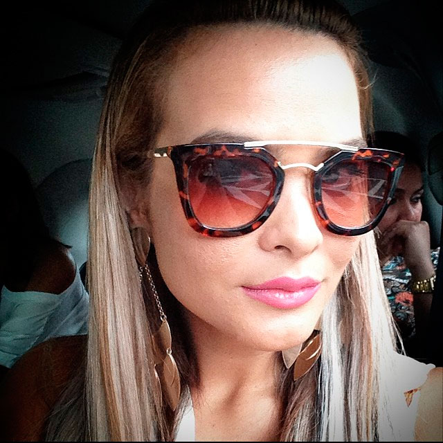 Geisy Arruda esbanja estilo e é elogiada ao postar selfie