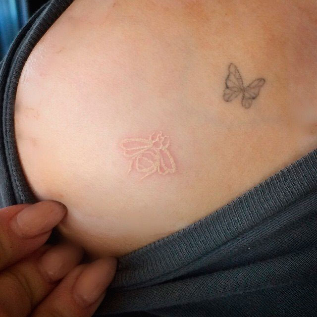  Kelly Osbourne presta homenagem à Joan Rivers com uma nova tatuagem 