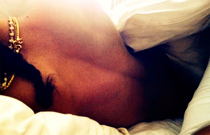 Will Smith gosta de tirar fotos na mulher na cama