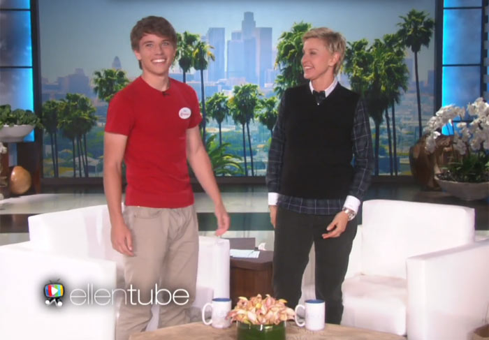 Sósia de Justin Bieber, Alex da Target vai ao programa de Ellen DeGeneres 