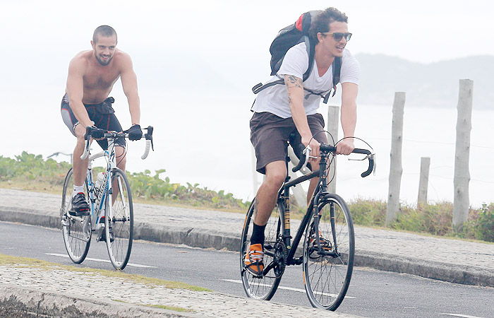 Rafael Cardoso, Igor Rickli e Rafael Losso pedalam juntos no Rio