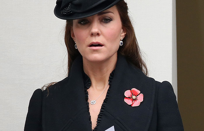  Kate Middleton presta homenagem a soldados falecidos no Remembrance Sunday