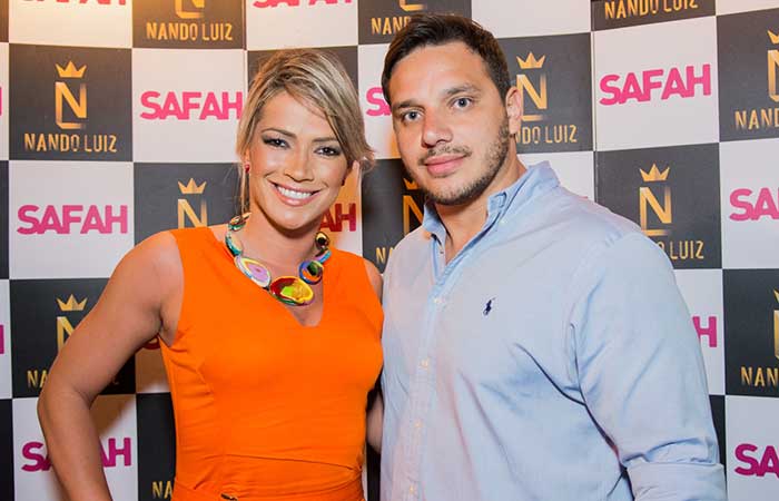  Com a esposa, Eduardo Moscovis curte show de Nando Luiz com a esposa no Rio