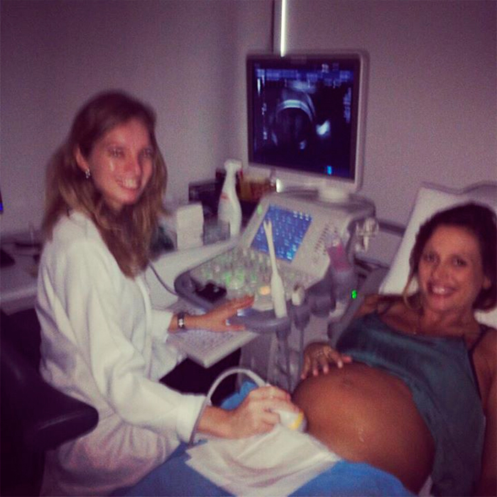 Luisa Mell posta imagem de seu ultrassom