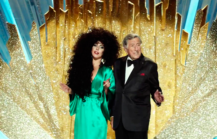 Lady Gaga e Tony Bennett protagonizam campanha de Natal da H&M. Assista!