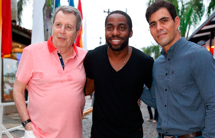 Daniel Filho, Lázaro Ramos e Juliano Cazarré prestigam festival de cinema em Búzios