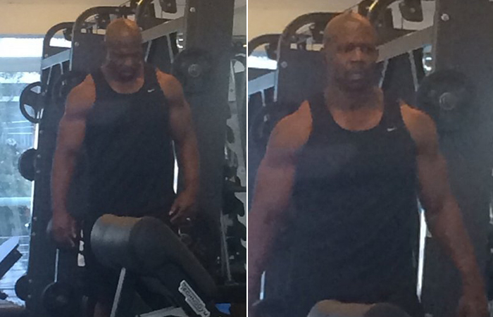  Terry Crews malha em academia da Barra da Tijuca