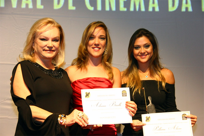 Adriana Birolli e Polliana Aleixo são homenageadas em festival de cinema