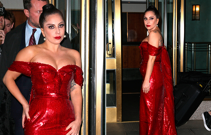 Brilho! Lady Gaga aposta em vestido longo vermelho para sair em Nova York