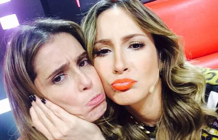 Deborah Secco registra bastidores do programa The Voice Brasil