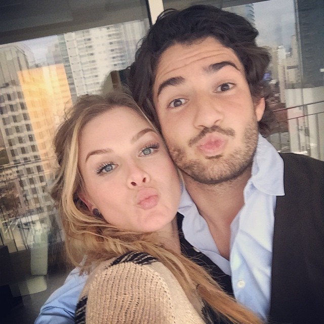 Fiorella Mattheis e Alexandre Pato mandam beijinho: ‘Que comecem as férias!’