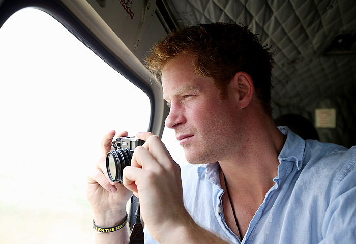 Príncipe Harry dá uma de fotógrafo em Lesoto, na África do Sul