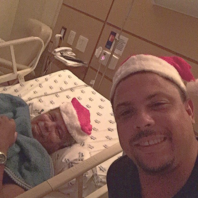 Cirurgia de emergência de Pai de Ronaldo foi um sucesso: ‘Seu Nélio está muito bem!’