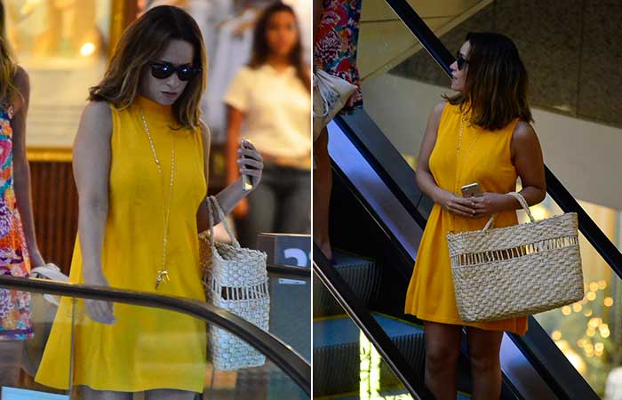 Suzana Pires usa vestido amarelo para passear com amigas em shopping carioca