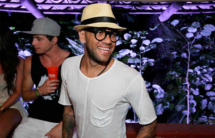 Neymar causa tumulto em Trancoso