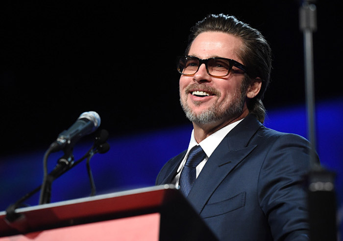 Brad Pitt, Reese Witherspoon e outros famosos vão ao Festival de Palm Springs