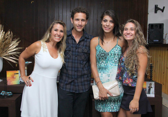 Andréia Sorvetão e ex-BBB Franciele Almeida vão a evento beneficente