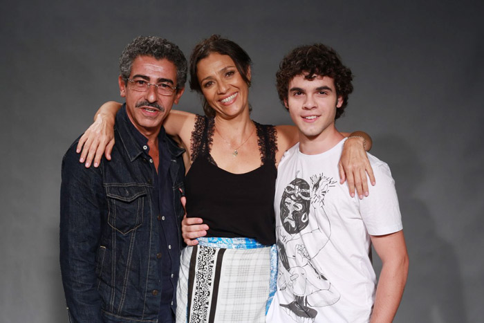 Elenco apresenta nova novela da Globo