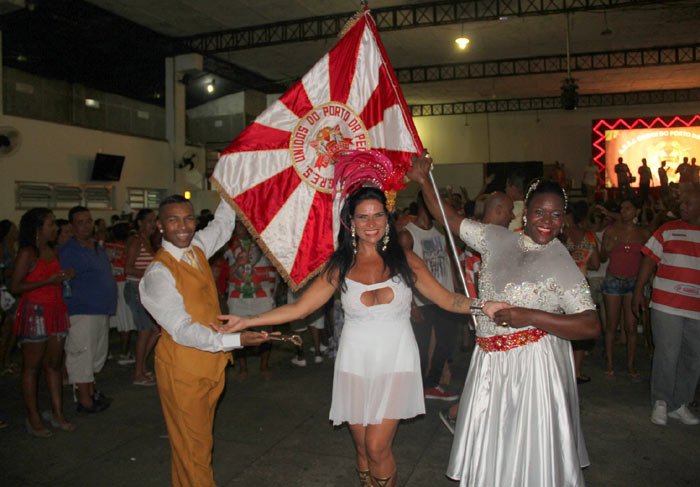 Solange Gomes participa do ensaio final da Porto da Pedra