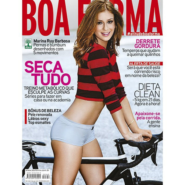 De calcinha, Marina Ruy Barbosa exibe as curvas sequinhas em capa de revista