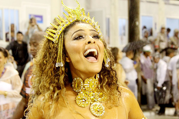 Com Ju Paes e muitos famosos, Unidos de Viradouro homenageia a cultura afro