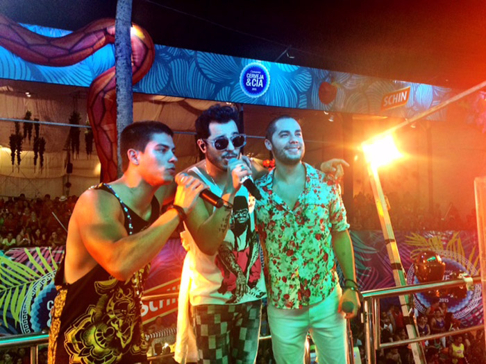 Tomate recebe Levi Lima e Arthur Aguiar para encerrar o Carnaval de Salvador