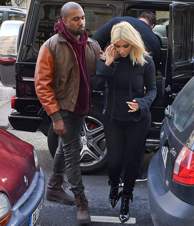 Kim Kardashian leva ‘chega mais’ de Kanye West em Paris