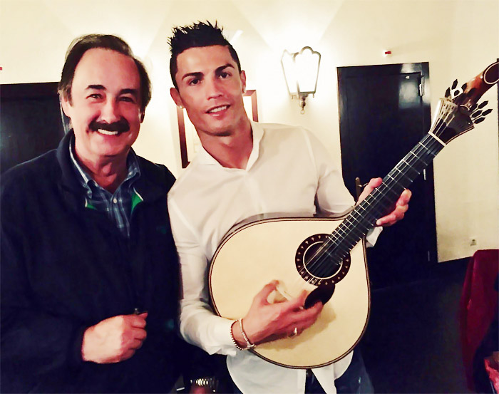 Cristiano Ronaldo se dedica ao fado