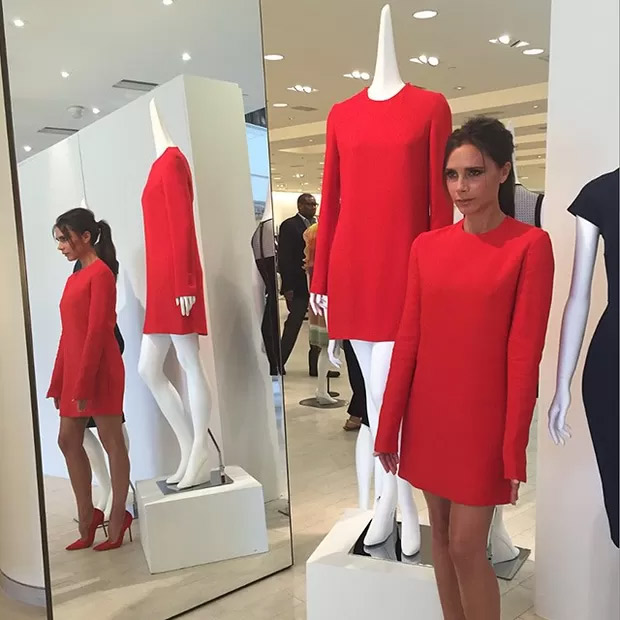 Victoria Beckham lança coleção em parceria com Barneys 