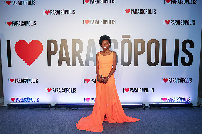 Bruna Marquezine e Tatá Werneck brilham na festa de I love Paraisópolis