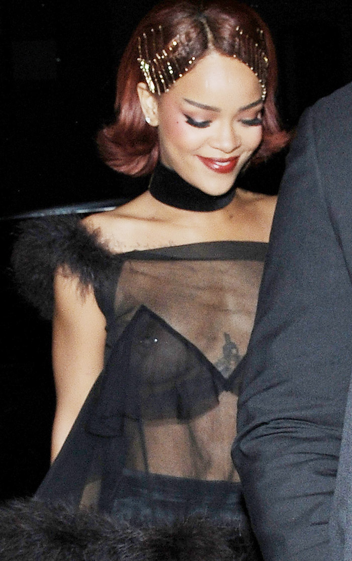  Rihanna mostra demais em sua after-party do MET Gala 2015