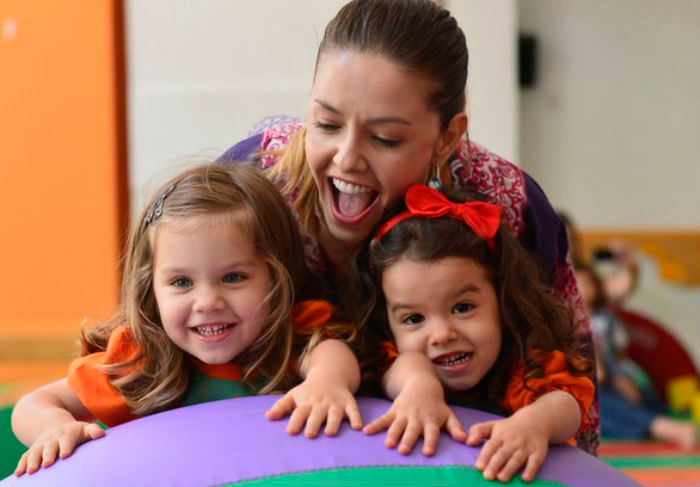 Bianca Rinaldi é mãe de Sofia e Beatriz, frutos de seu relacionamento com Eduardo Menga