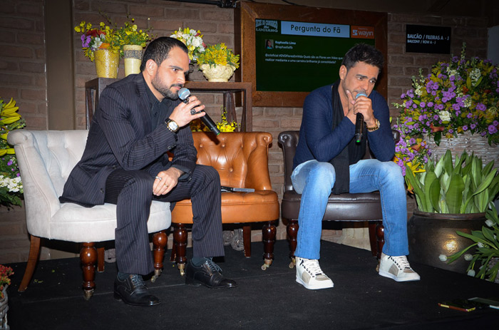 Zezé Di Camargo e Luciano esbanjam elegância em lançamento