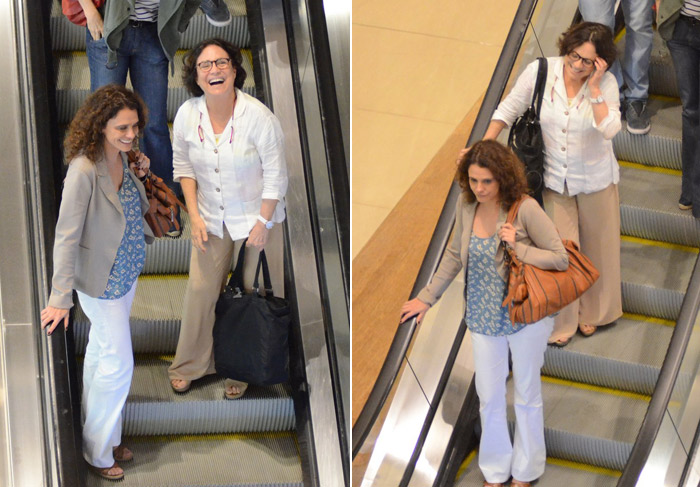 Regina Duarte e Debora Bloch se divertem com paparazzi