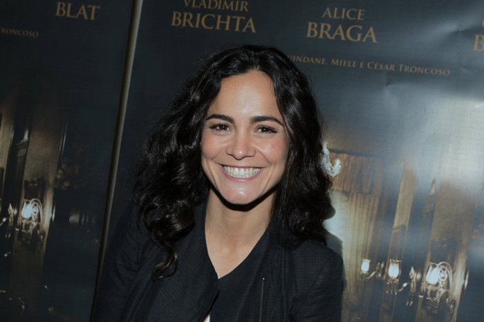 Vladimir Brichta e Alice Braga apresentam seu novo filme