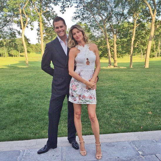 Tom Brady e Gisele Bündchen esbanjam elegância em jantar