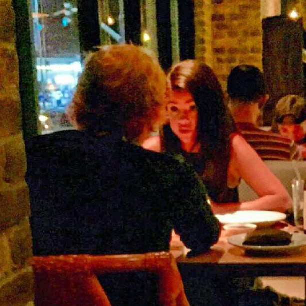Selena Gomez e Ed Sheeran jantam juntos na Califórnia 
