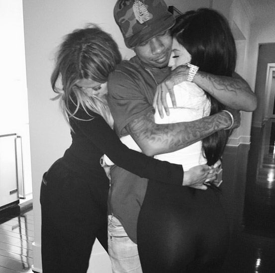 Khloe Kardashian mostra seu carinho por Kylie Jenner e Tyga 